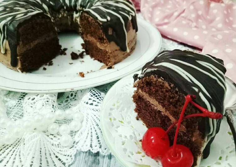 Resep Devils&#39; food cake Anti Gagal