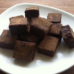 A picture of Tofu Chocolate Truffles.