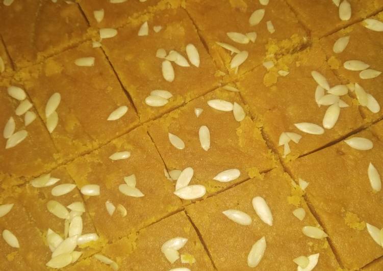 Besan burfi