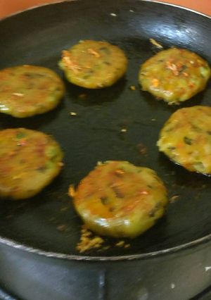 A picture of Cheesy Peasy Dumplings.
