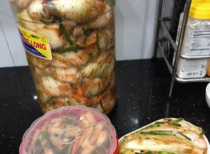 Hình của món Kim chi cải thảo- kim chi củ cải- kim chi dưa leo.