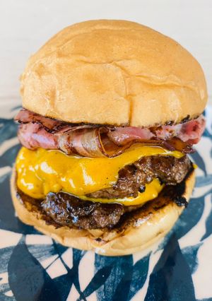Una foto de Hamburguesas Smash en la Planchetta