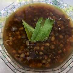 A picture of Bubur kacang ijo tanpa santan.
