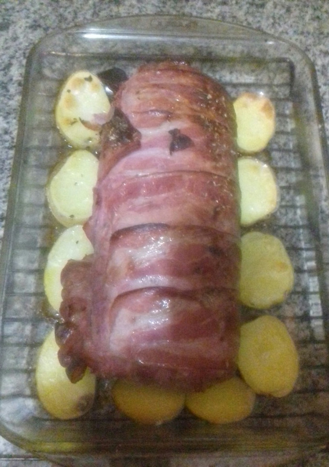 Una foto de Rulo de carne con paté de Oca