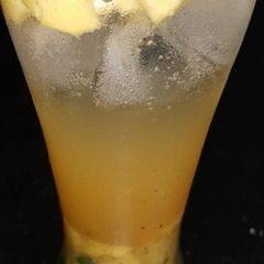 A picture of Mango mojito.