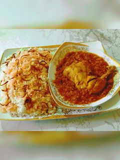عکسی از دستور خورشت پوره بادمجان🍆با مرغ