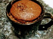 Una foto de souffle chocolate