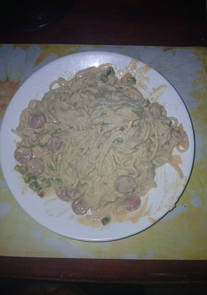 Una foto de Espaguetis con salsa carbonara