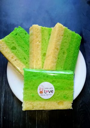 Foto resep Bolu lapis pandan 4 telur