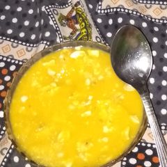A picture of Mango ice cream.