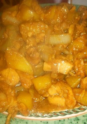 Foto resep Semur ayam kentang simple