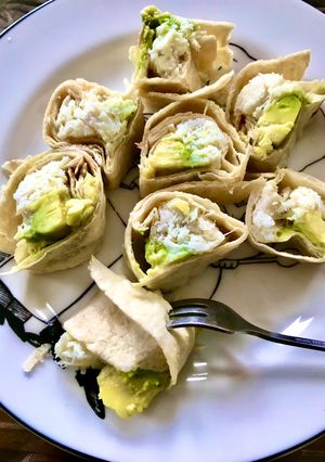 Une photo de Wrap apéro aux avocat et crabe