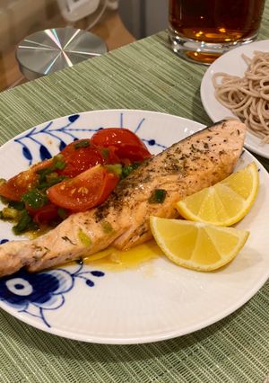 A picture of Seared salmon with butter and soy sauce - Japanese style.