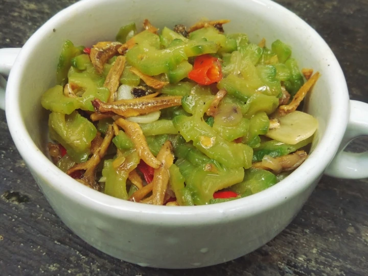 Langkah Gampang Menyiapkan Resep Tumis Pare Teri yang Bisa Manjain Lidah Anti Ribet, Menggugah Selera