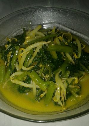 Foto resep Kangkung toge bumbu kuning