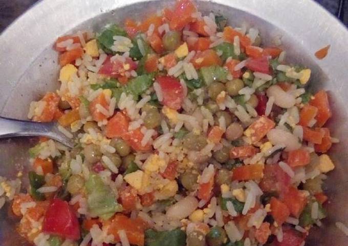 Ensalada De Arroz Con Vegetales De La Huerta Receta De Nienor Níniel Cookpad 9280