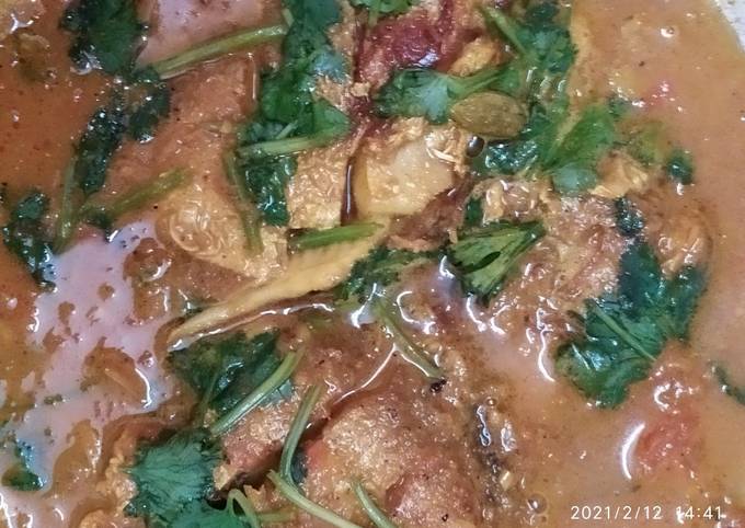 Pomfret curry