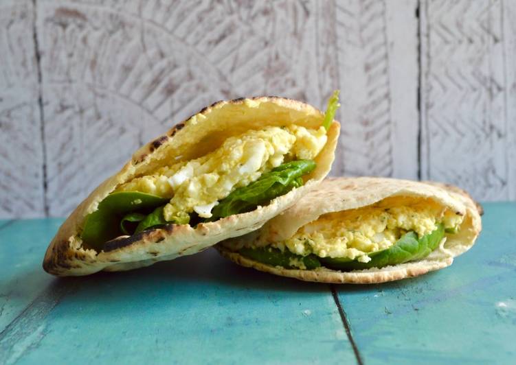 Simple Way to Prepare Quick Egg & Avocado Pittas
