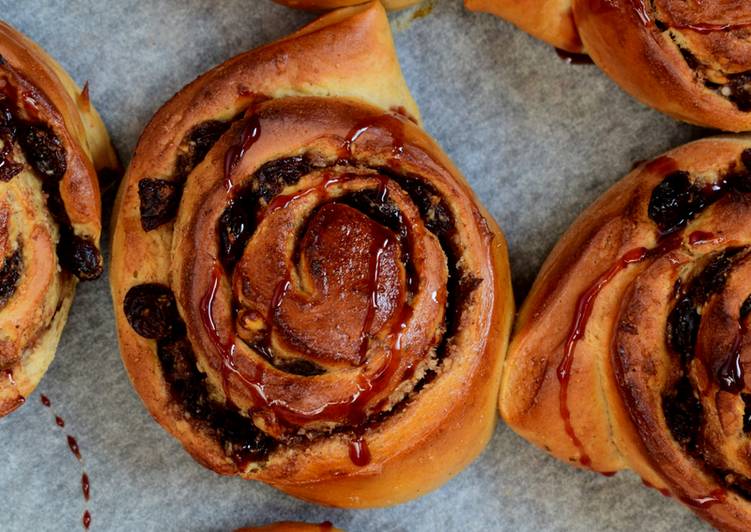 How to Make Any-night-of-the-week Vegan Cinnamon Rolls