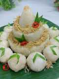 Tumpeng Lemper Ayam (tanpa dibungkus)