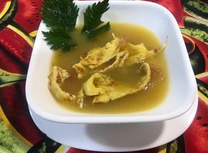 Una foto de Sopa de arracacha y tortilla