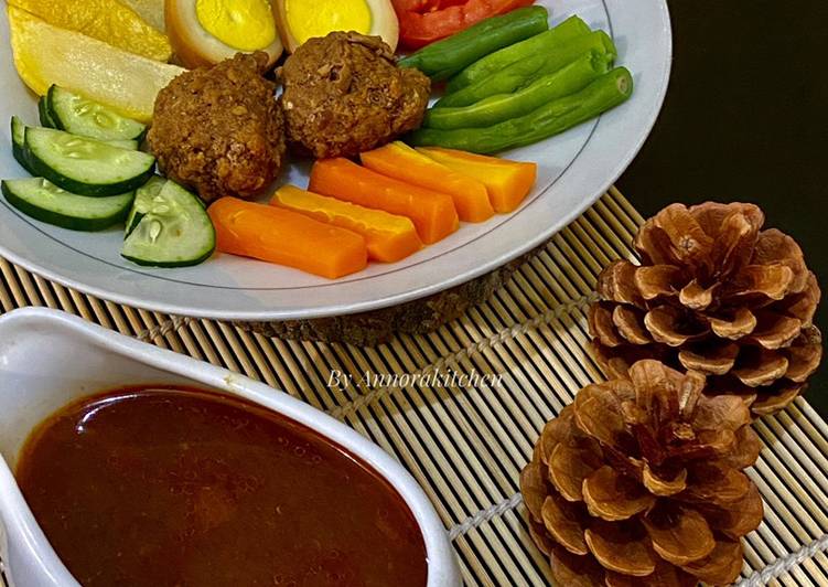 Bagaimana Menyiapkan Bistik Sapi Glinding, Enak Banget