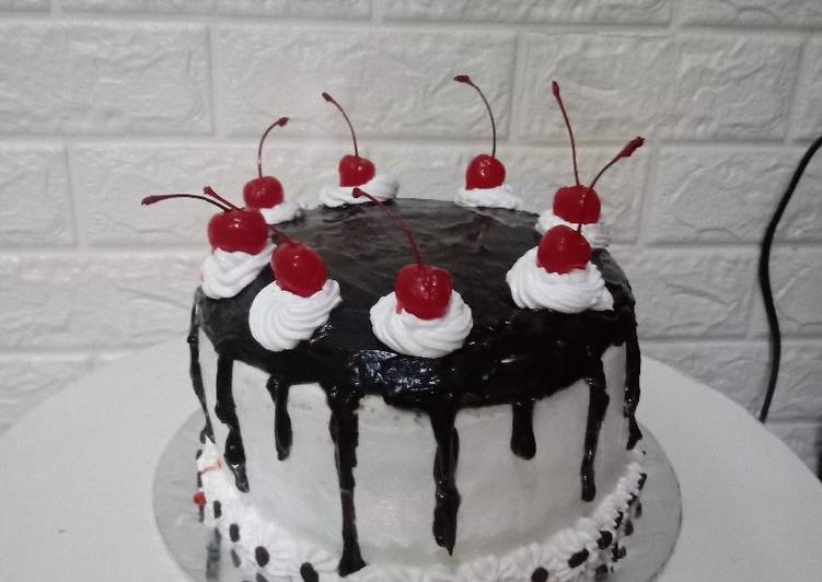 Black forest simple