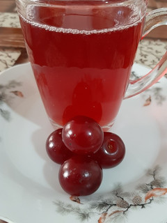 عکسی از دستور چای آلبالو 😋😋😋