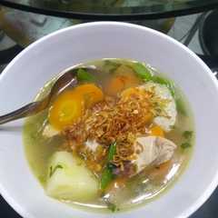 A picture of Sup Ayam Bening.