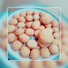 A picture of Sweet puff puff.