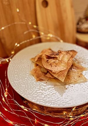 Une photo de Milles feuilles croustillant au foie gras & poires chaudes