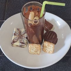 A picture of Chocolate Milkshake.