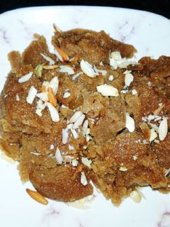 कड़ा प्रसाद (kada prasad recipe in Hindi) रेसिपी मुख्य फोटो