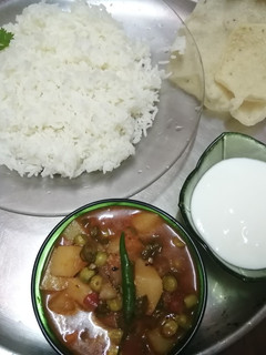 A picture of Simple spicy vegetable curry.