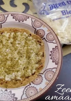 A picture of Za'atar and Cheese Roti.