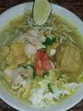 Soto Ayam Kuah Kuning