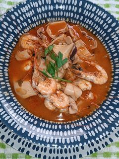 Una foto de Chipirones en salsa. A mi manera