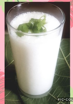 A picture of Meethi lassi.