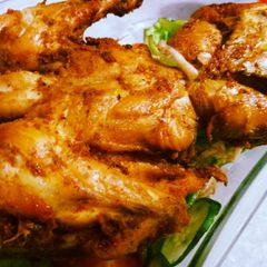 A picture of Professional recipe of chicken steam roast.