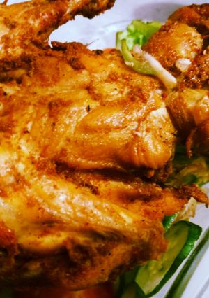 A picture of Professional recipe of chicken steam roast.