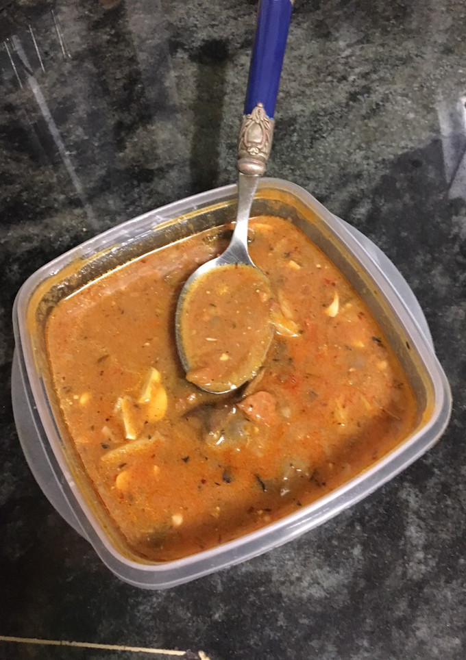 Una foto de Setas variadas en salsa