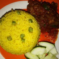 A picture of Curry rice and Stew.