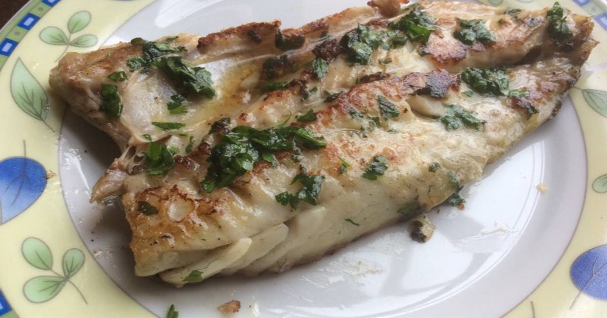 Corvinata a la plancha 🐟 🌿 Receta de María José MR 👨‍👩‍👧 Cookpad