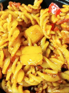 A picture of Red sauce pasta.