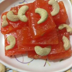 Bombay halwa or Karachi halwa A picture of Bombay halwa or Karachi halwa.