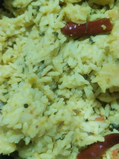 பருப்பு சாதம்(dal rice recipe in tamil) செய்முறை முக்கிய புகைப்படம்