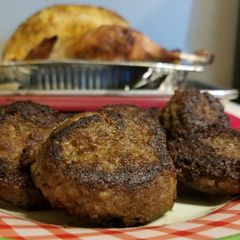 A picture of Thanksgiving Breakfast Sausage.