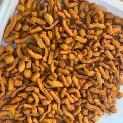A picture of Crispy and desired cincin.