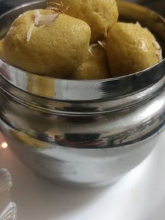 મગસ (Magas Recipe In Gujarati) રેસીપી મુખ્ય ફોટો
