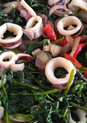 Foto resep Cumi Kangkung Saos Tiram